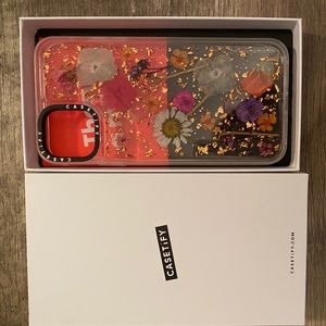 iphone 11 Pro Max Pressed Flowers Phone Case